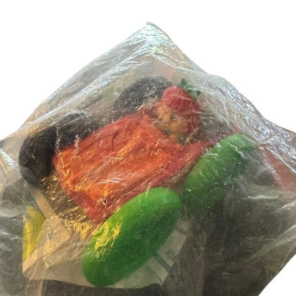 Vintage 1990 McDonalds Happy Meal Looney Tunes Tiny Toons Flip Car - Picture 4 of 5